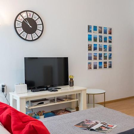 Apartman Lussi Pula Buitenkant foto