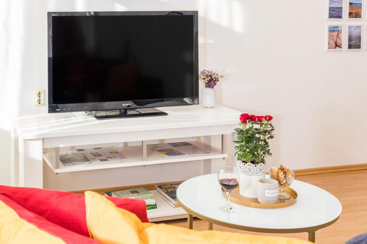 Apartman Lussi Pula Buitenkant foto