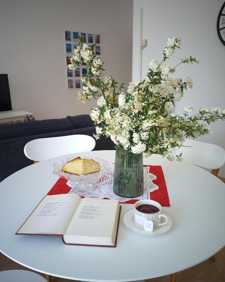 Apartman Lussi Pula Buitenkant foto