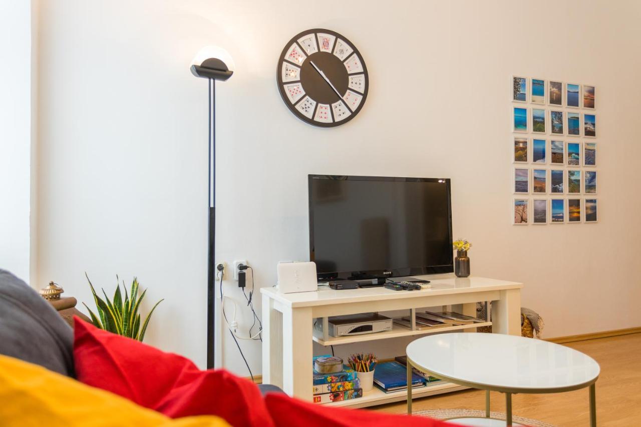 Apartman Lussi Pula Buitenkant foto