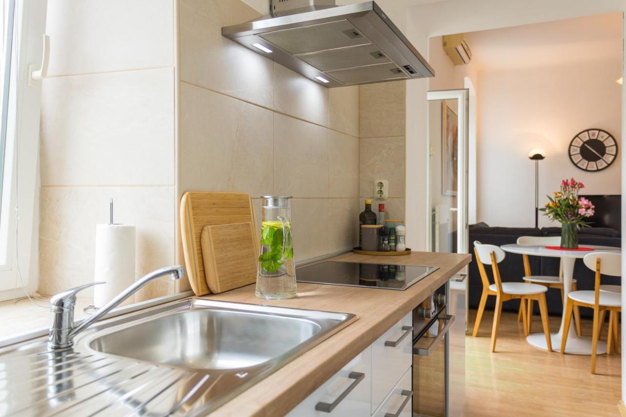 Apartman Lussi Pula Buitenkant foto